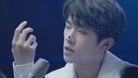 蔡徐坤吃瓜张艺兴视频完整版,揭秘娱乐圈幕后趣事