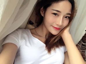 美女主播直播吃瓜视频